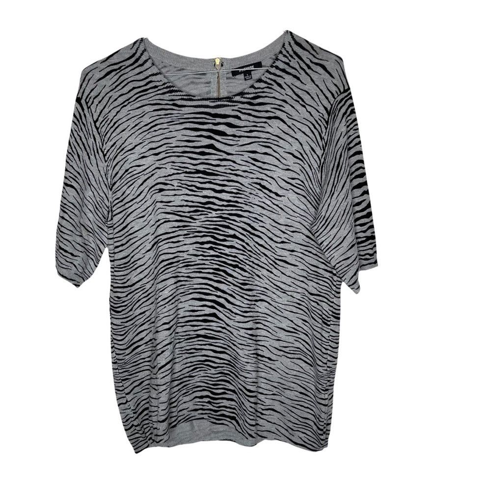 Premise Zebra Animal Print Black Gray Short Sleeve Sweater Top Size Large